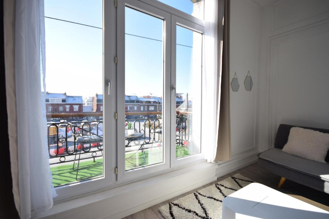 Chic Appart Design - Hyper Centre - Tramway - Free Wifi - Lerelaisdodile12 Валенсиен Екстериор снимка